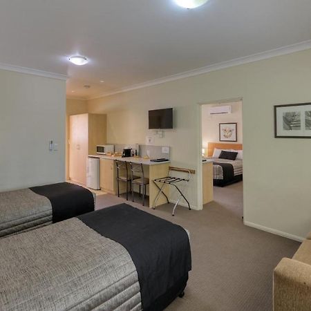 Country Roads Motor Inn Goondiwindi Kültér fotó
