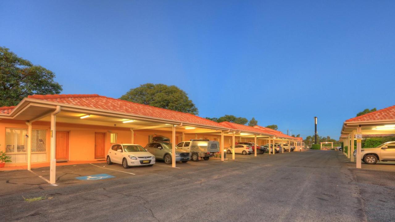Country Roads Motor Inn Goondiwindi Kültér fotó