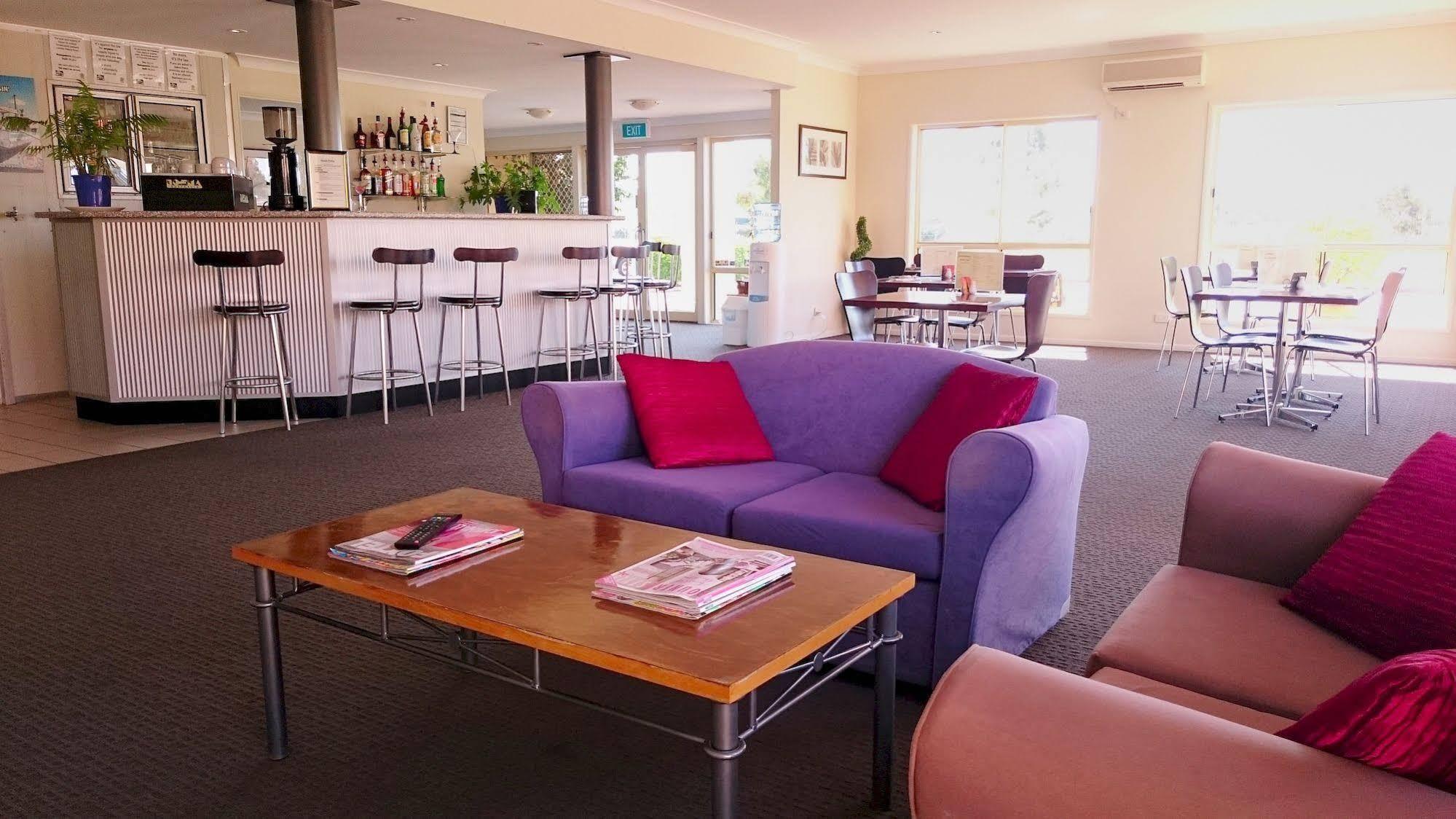 Country Roads Motor Inn Goondiwindi Kültér fotó